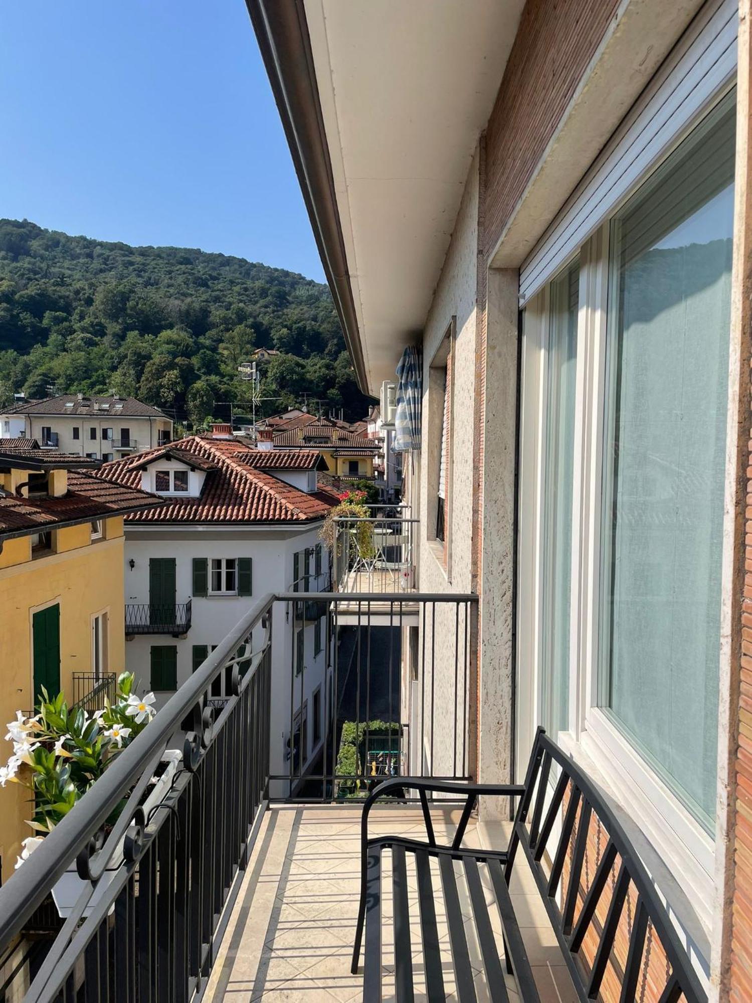 Family Apartment Vista Lago Stresa Eksteriør bilde